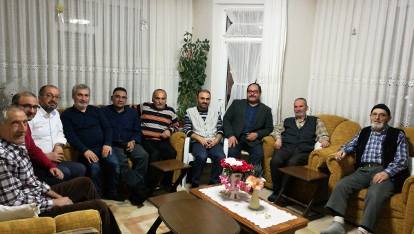 Umreden gelen hemşehrilerimizden Ahmet Karadağ&#039;ı ziyaret ettik.